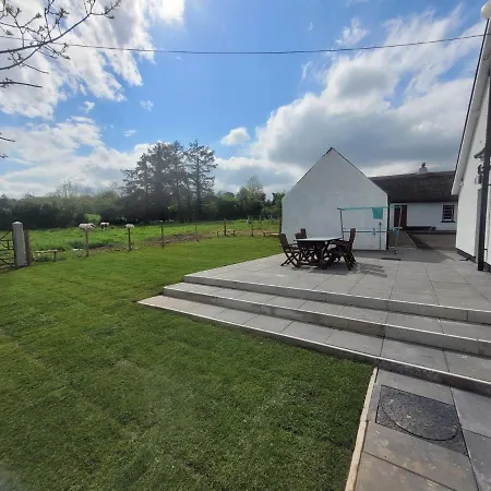 Helen'S Villa Maghera  Exterior photo
