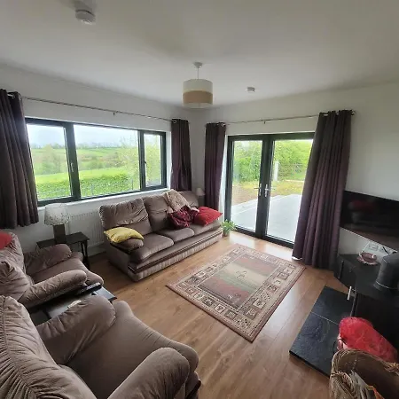 Helen'S Villa Maghera  Exterior photo