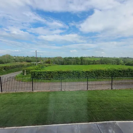 Helen'S Villa Maghera  Exterior photo
